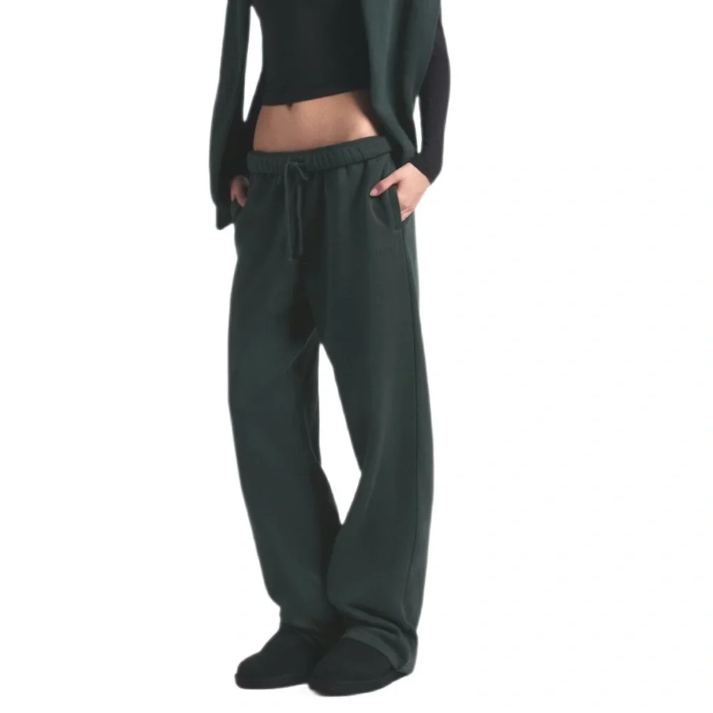 SKIMS Cotton Fleece Straight Leg Sweatpants Spruce NWT Small Medium - Picture 3 of 10